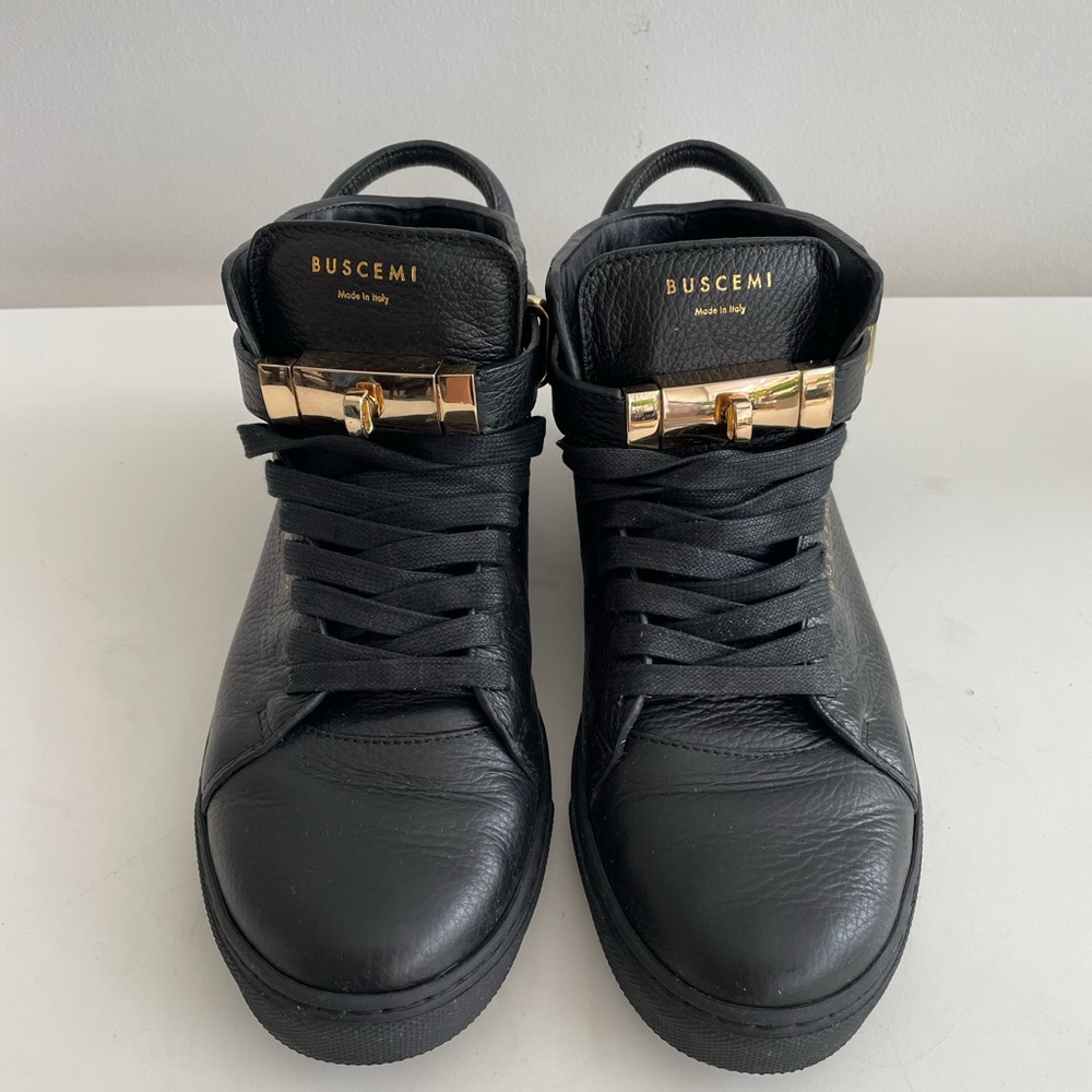Buscemi padlock High tops